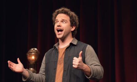 How to Write SelfDeprecating Comedy Without Over Doing It (6)